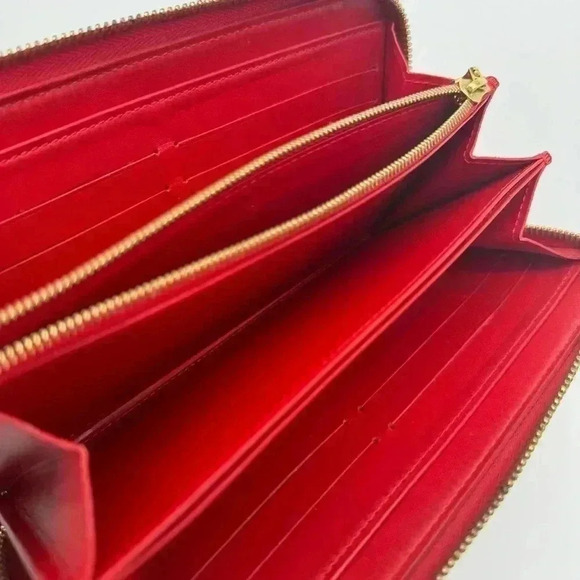 Zippy Wallet Vernis with 🆓 ENTRUPY COA - Picture 3 of 16